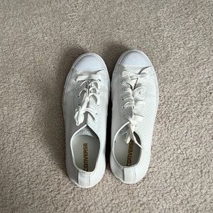 Converse All-Star Men sz 8 / women sz 10